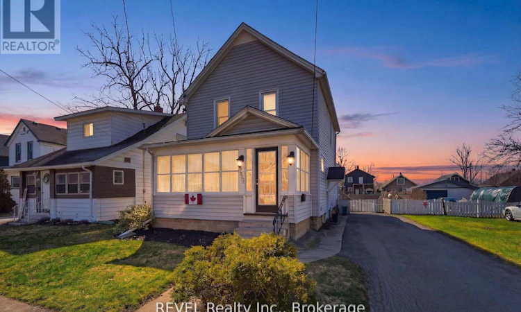 259 Dufferin Street