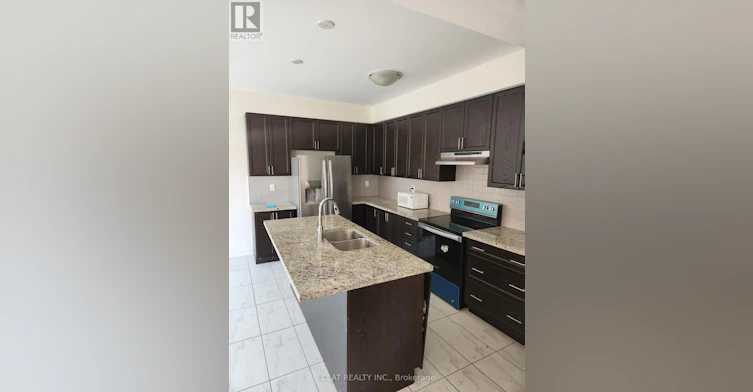 134 Petch Avenue, Caledon, ON, L7C 4L3 - 4