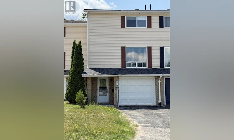 31 Forest Place