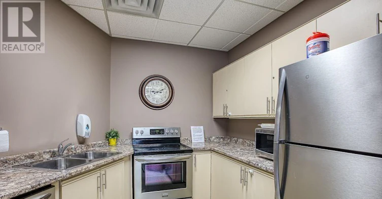 1208-744 Wonderland Road S, London, ON, N6K 4K3 - 24