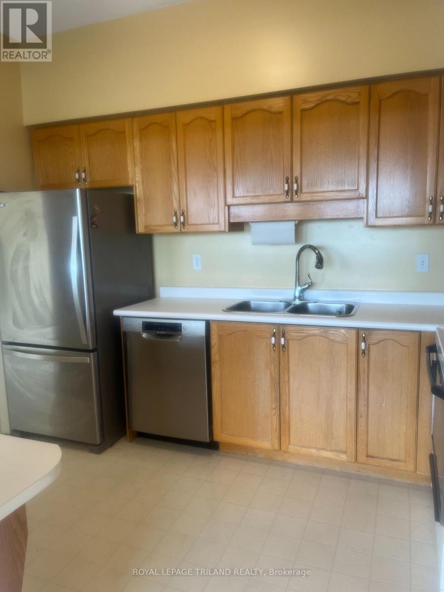 1208-744 Wonderland Road S, London, ON, N6K 4K3 - 4
