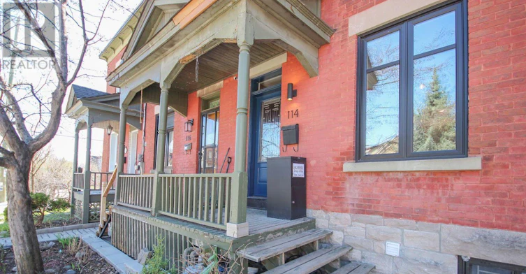 114 Sweetland Avenue, Ottawa, ON, K1N 7T8 - 2