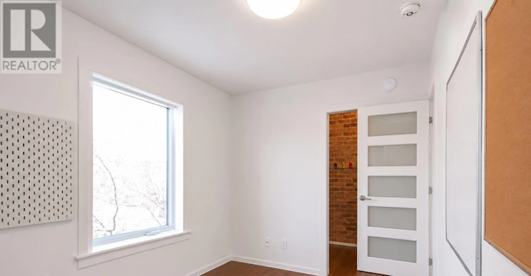 114 Sweetland Avenue, Ottawa, ON, K1N 7T8 - 21