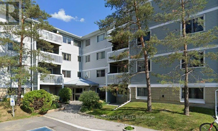 115-218 Viewmount Drive