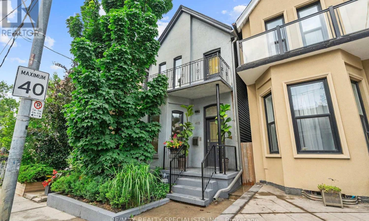418 Ossington Avenue