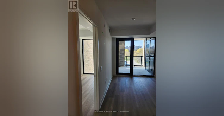 407-86 Dundas Street E, Mississauga, ON, L5A 1W4 - 4