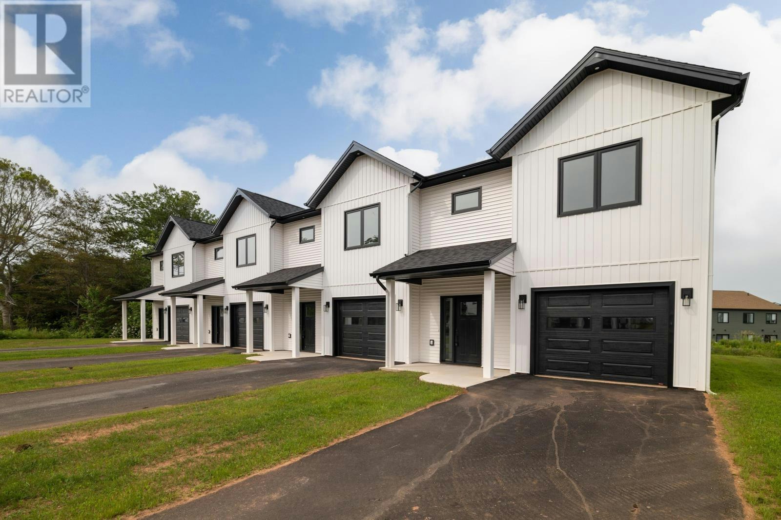 47 Kelly Heights, Stratford, PE, C1B 4M3