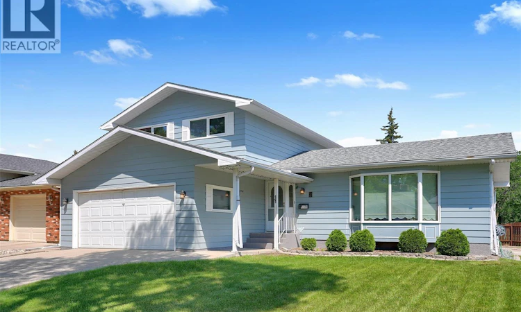 4 Groome Avenue