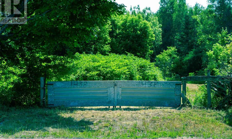 1438 Peoples Road