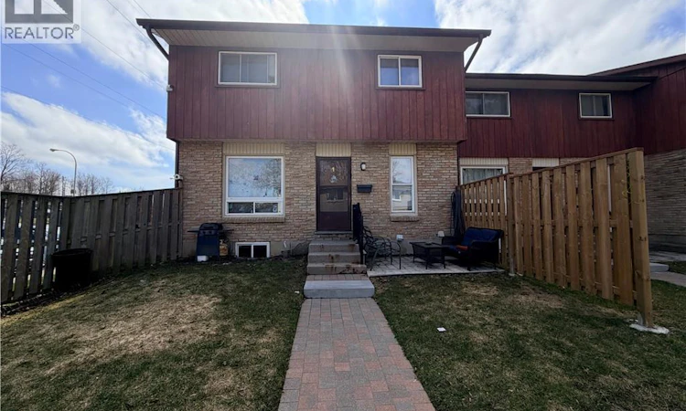 1-249 Cedarbrae Avenue