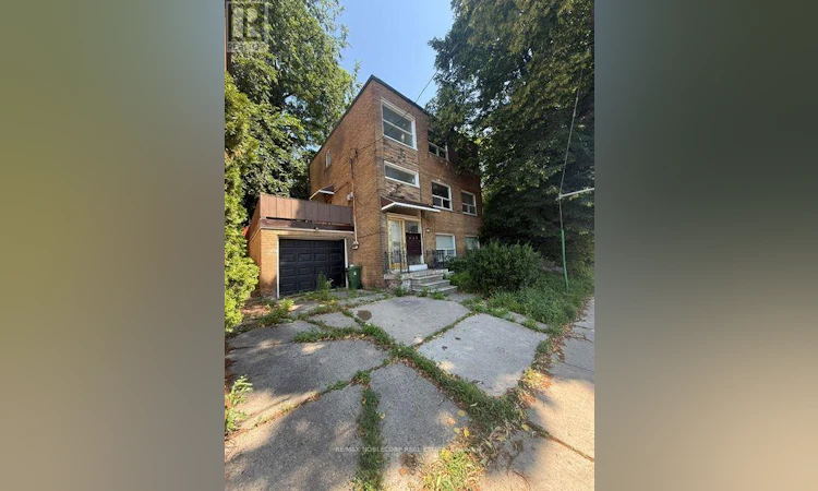 832 Davenport Road