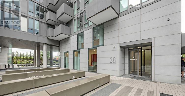7-38 Monte Kwinter Court, Toronto, ON, M3H 0E2