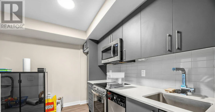 7-38 Monte Kwinter Court, Toronto, ON, M3H 0E2 - 11