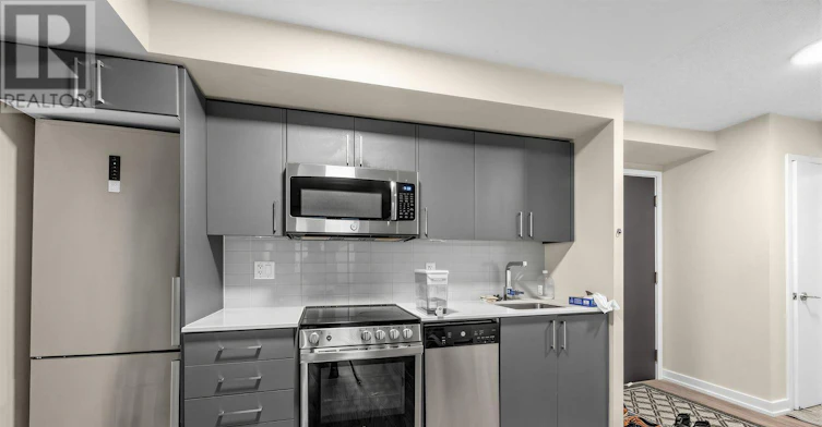 7-38 Monte Kwinter Court, Toronto, ON, M3H 0E2 - 10