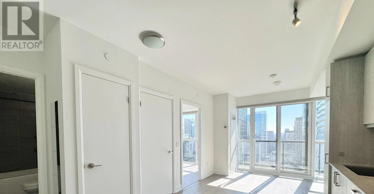 3206-77 Mutual Street, Toronto, ON, M5B 0B9 - 3