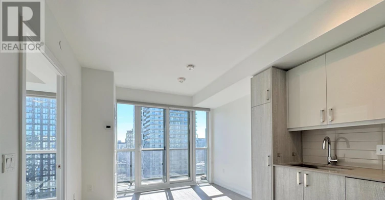 3206-77 Mutual Street, Toronto, ON, M5B 0B9 - 2