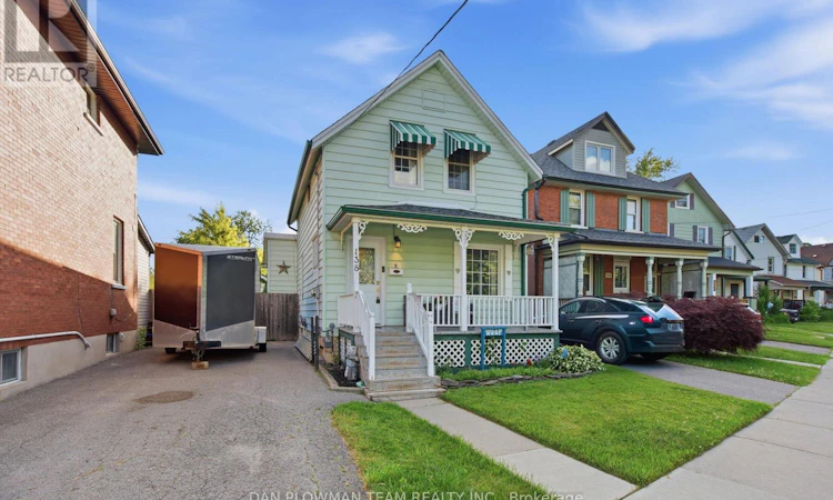 138 Tylor Crescent