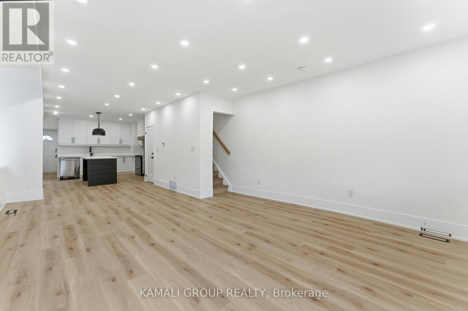 MAIN & UPPER-154 Wallace Avenue, Toronto, ON, M6H 1V2 - 6