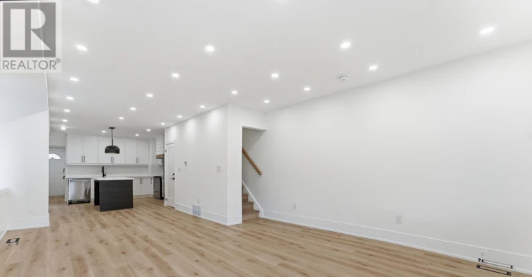 MAIN & UPPER-154 Wallace Avenue, Toronto, ON, M6H 1V2 - 6