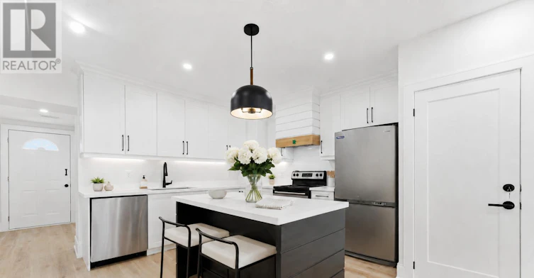 MAIN & UPPER-154 Wallace Avenue, Toronto, ON, M6H 1V2 - 3