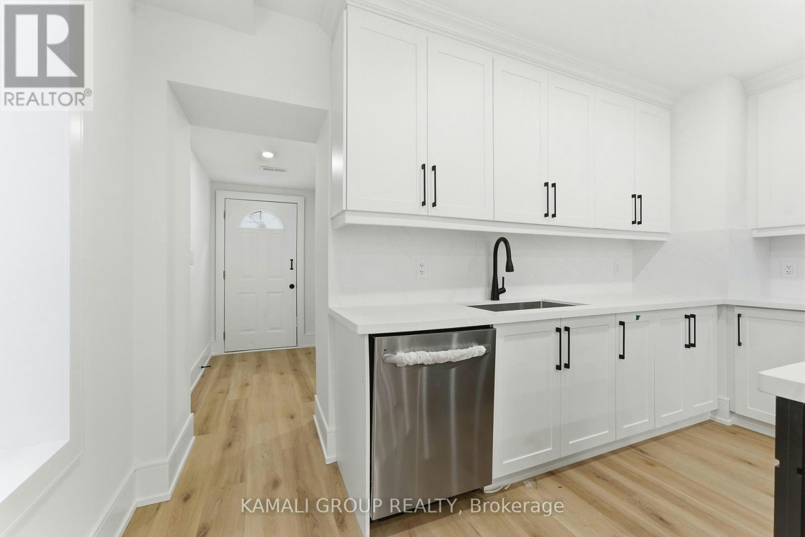 MAIN & UPPER-154 Wallace Avenue, Toronto, ON, M6H 1V2 - 9