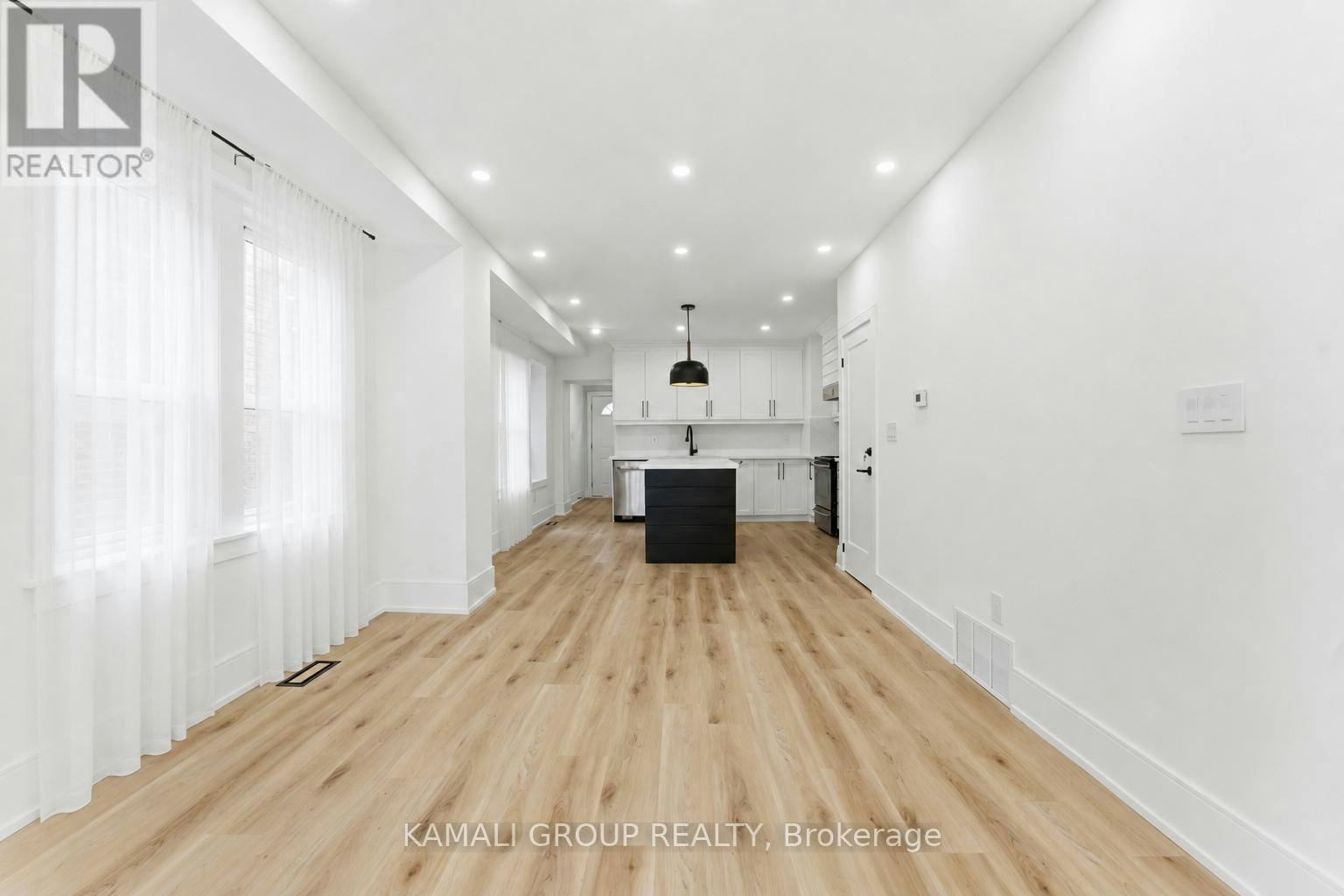 MAIN & UPPER-154 Wallace Avenue, Toronto, ON, M6H 1V2 - 5