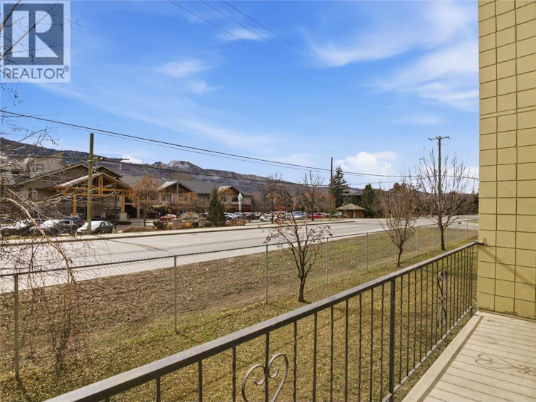 5-1946 Tranquille Road, Kamloops, BC, V2B 3M5 - 4