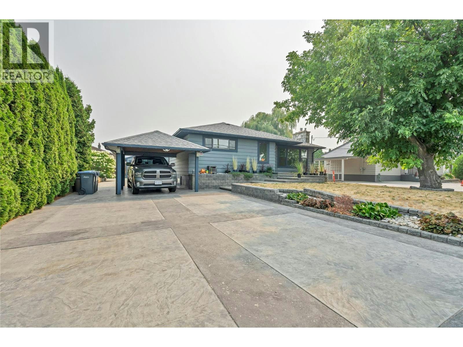 2301 Tait Street, Summerland, BC, V0H 1Z4