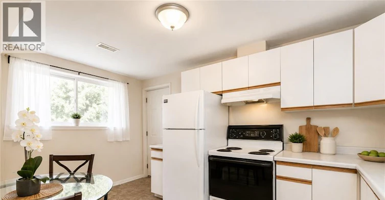 B-442 Blythwood Place, Waterloo, ON, N2L 4A3 - 4