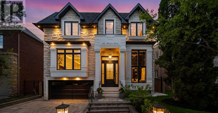 148 Munro Boulevard, Toronto, ON, M2P 1C8