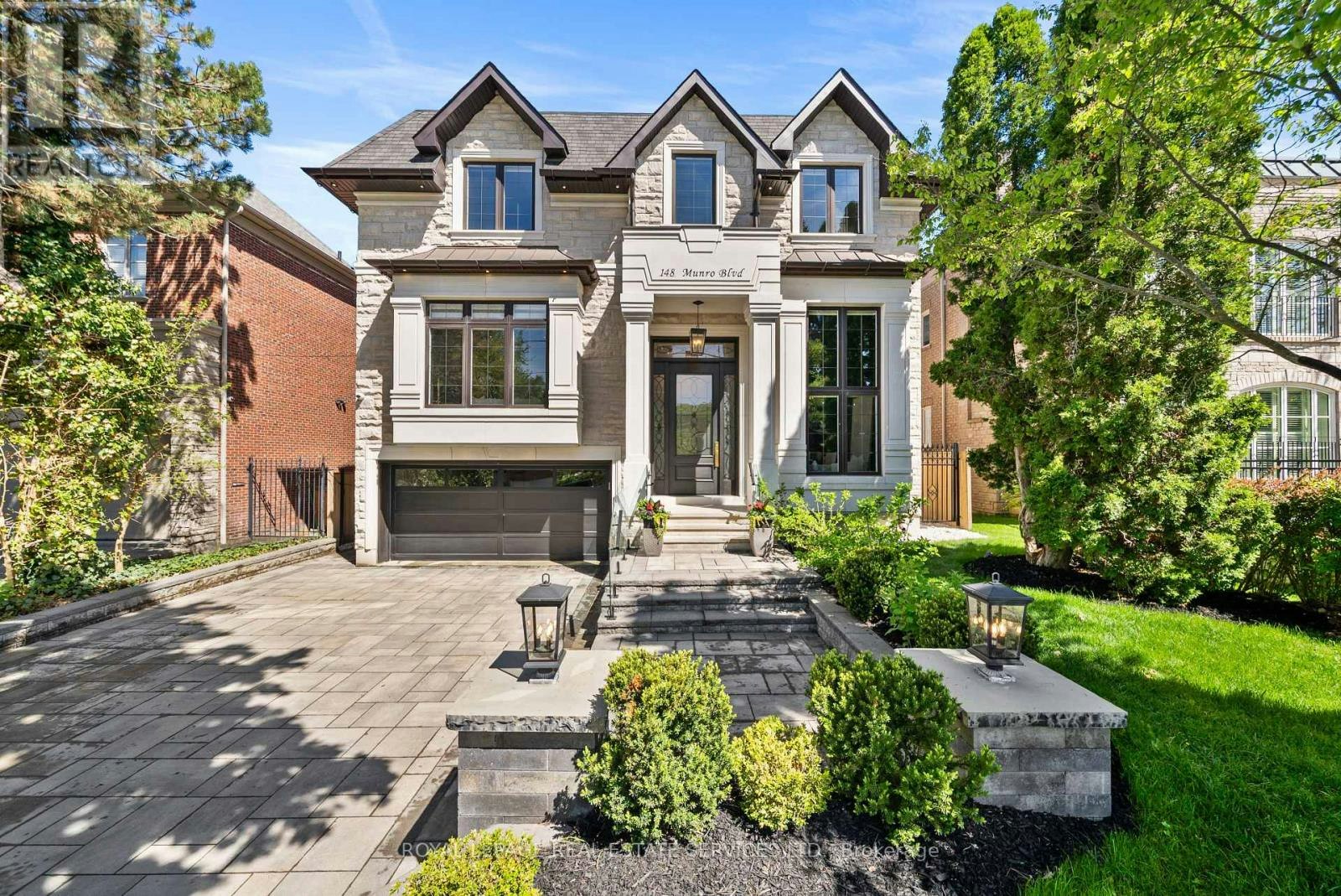 148 Munro Boulevard, Toronto, ON, M2P 1C8 - 4