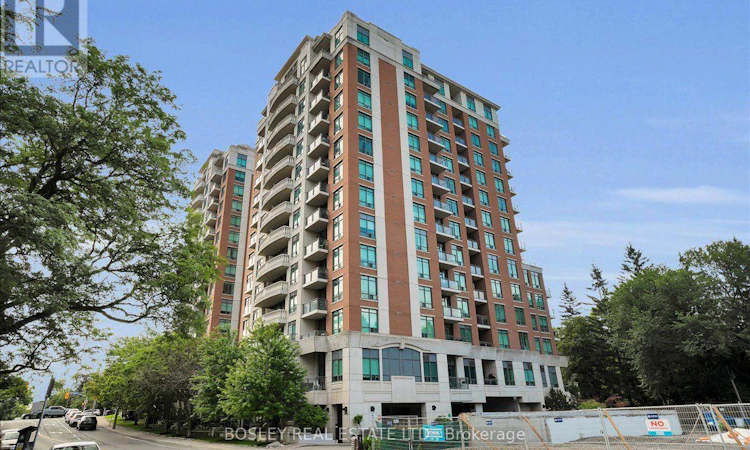 1116-319 Merton Road