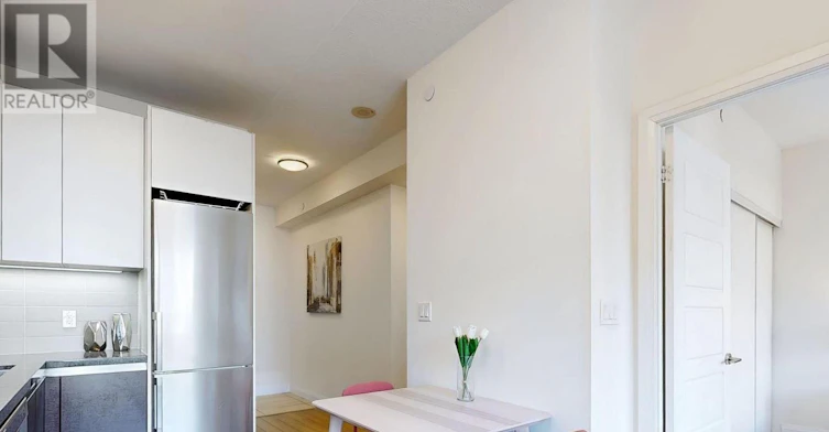 528-15 Water Walk Drive, Markham, ON, L6G 0G2 - 15