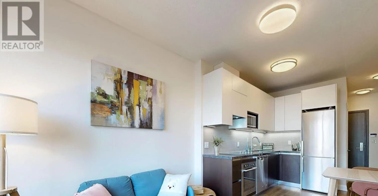 528-15 Water Walk Drive, Markham, ON, L6G 0G2 - 6