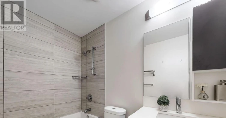 528-15 Water Walk Drive, Markham, ON, L6G 0G2 - 14