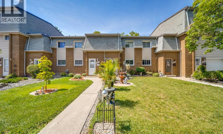 54-2629 Vine Court
