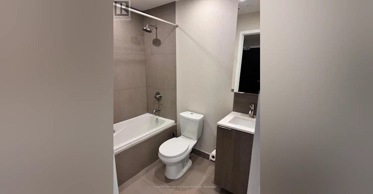 2005-170 Sumach Street, Toronto, ON, M5A 3K2 - 3