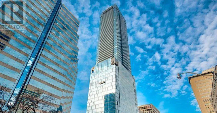 3606-488 University Avenue, Toronto, ON, M5G 1V2