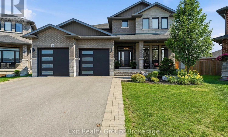 48 Hummingbird Drive