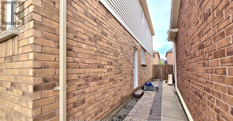 LOWER-91 Tysonville Circle, Brampton, ON, L7A 4B2 - 2