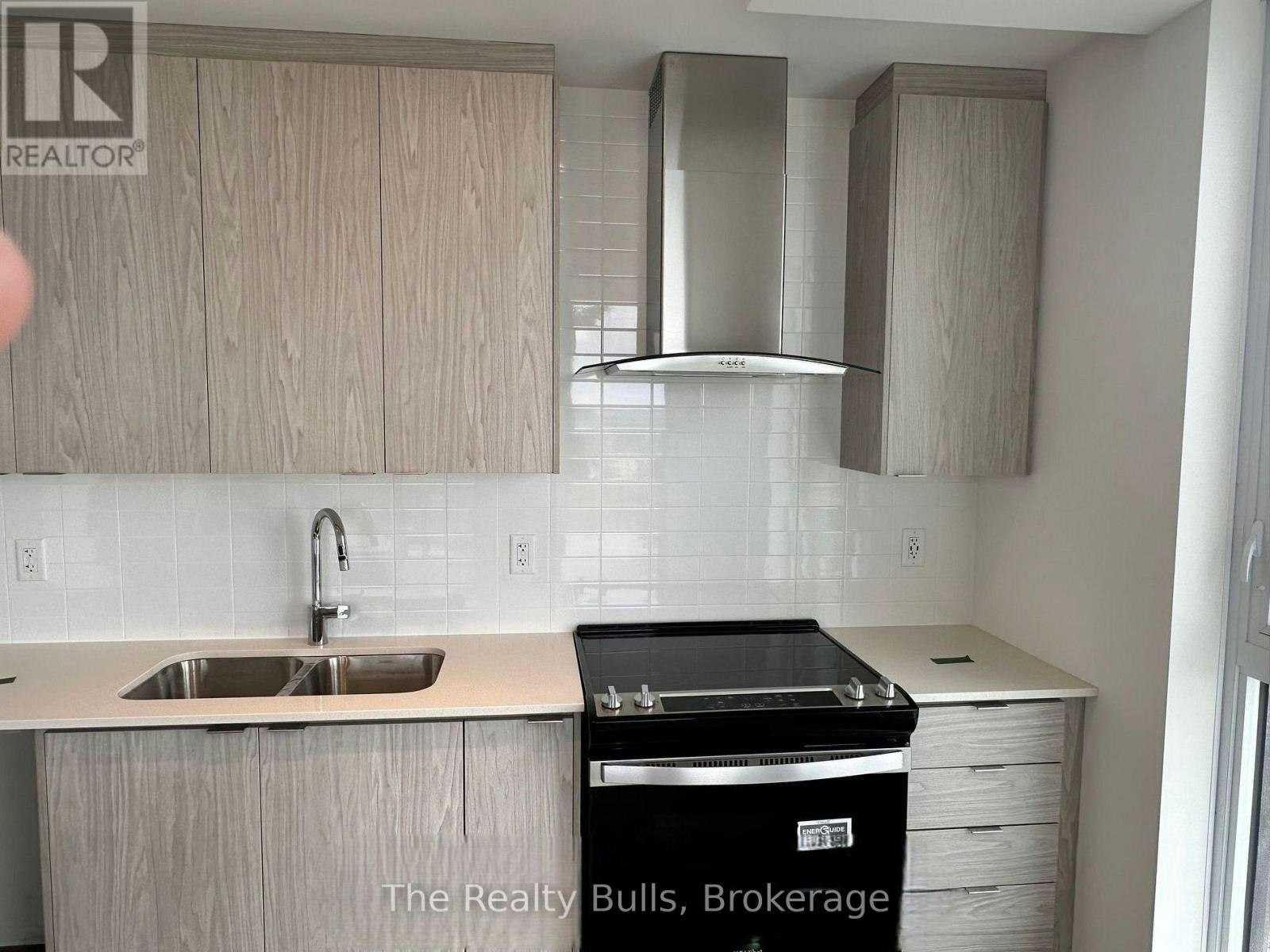 2002-55 Duke Street W, Kitchener, ON, N2H 0C9 - 10