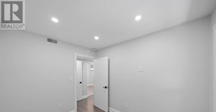 5-15 Balmoral Avenue S, Hamilton, ON, L8M 3J7 - 15