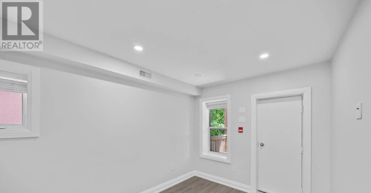 5-15 Balmoral Avenue S, Hamilton, ON, L8M 3J7 - 12