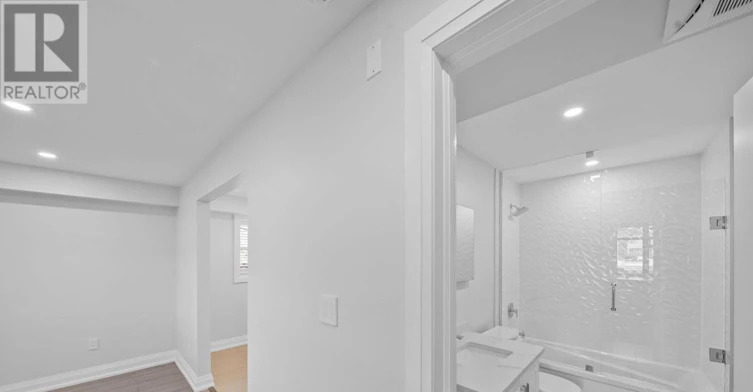 5-15 Balmoral Avenue S, Hamilton, ON, L8M 3J7 - 18