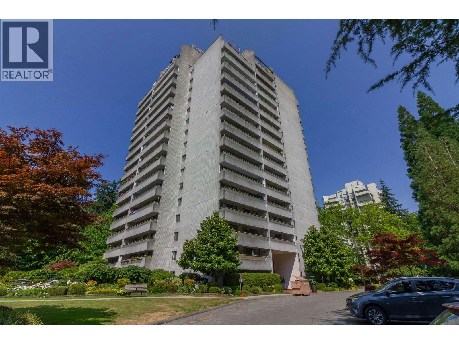 402-4134 Maywood Street, Burnaby, BC, V5H 4C9