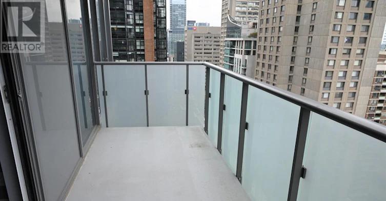 2210-1080 Bay Street, Toronto, ON, M5S 0A5 - 21