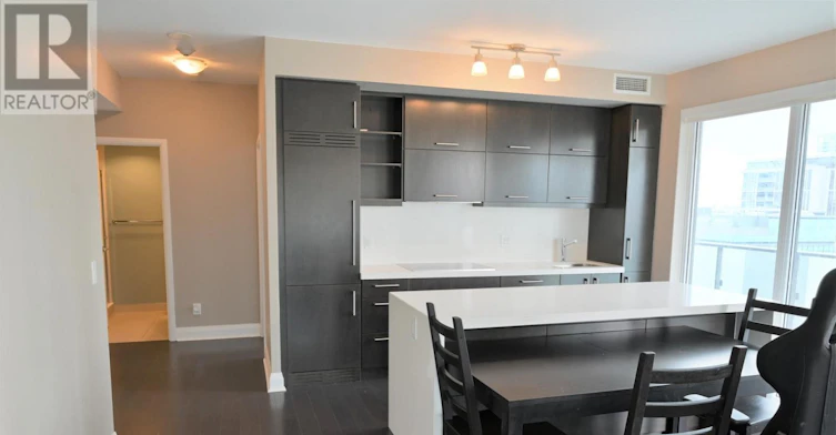 2210-1080 Bay Street, Toronto, ON, M5S 0A5 - 8