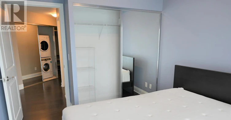 2210-1080 Bay Street, Toronto, ON, M5S 0A5 - 11