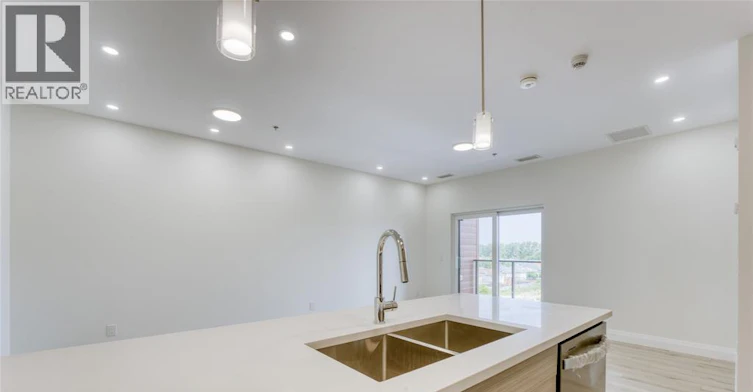 410-4785 Walker Road, Windsor, ON, N9G 0E3 - 6