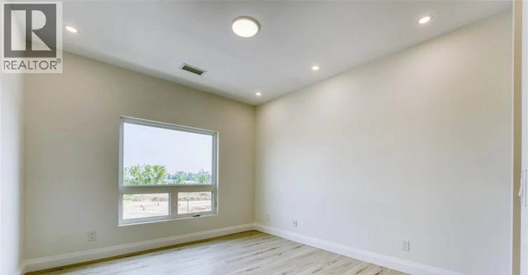 410-4785 Walker Road, Windsor, ON, N9G 0E3 - 13